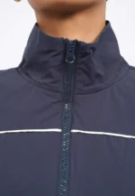 Active Outwears - Image 4